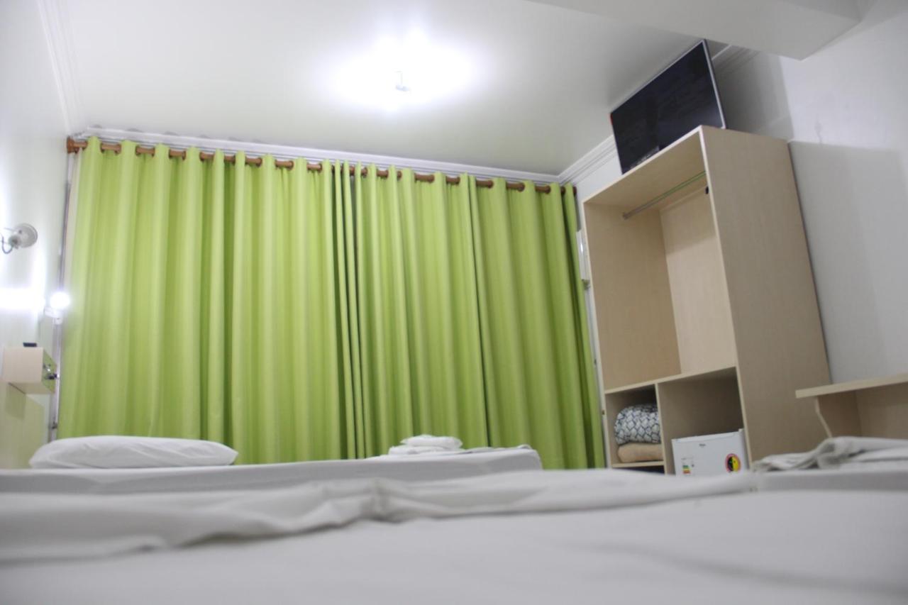 Oasis Chartouni Blumenau